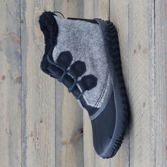 Sorel Women's Out N About Plus Waterproof Duck Boots - Picture 3 of 10